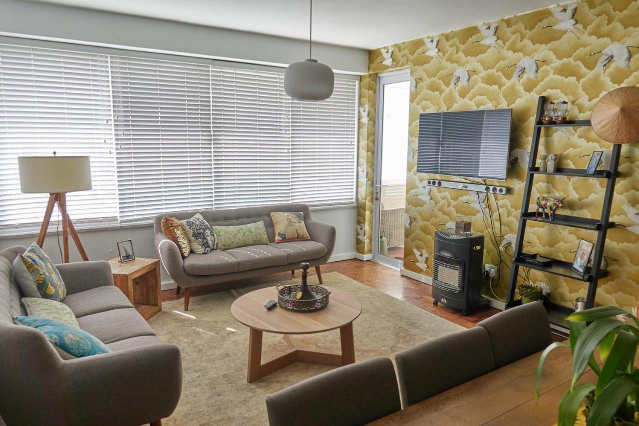 World Travellers Eclectic Apartment เคปทาวน์ ภายนอก รูปภาพ